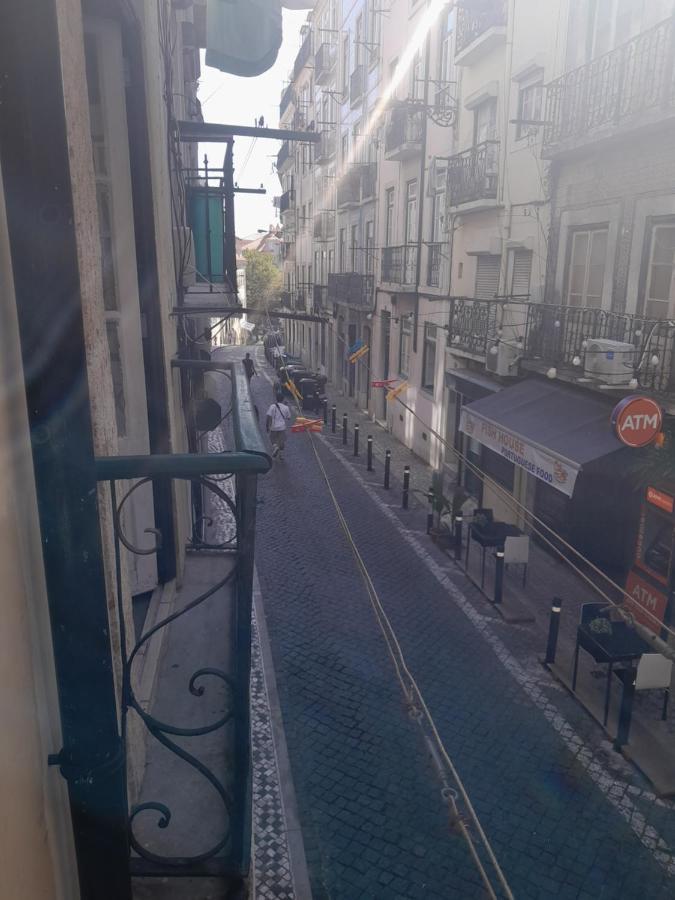 Chiado / Carmo Small Artist Lodge Lisboa Eksteriør bilde